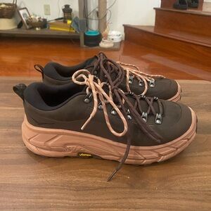 New Hoka Tor Summit in Cast Iron/Walnut Brown Size 8.5